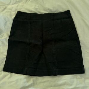 f21 black skirt